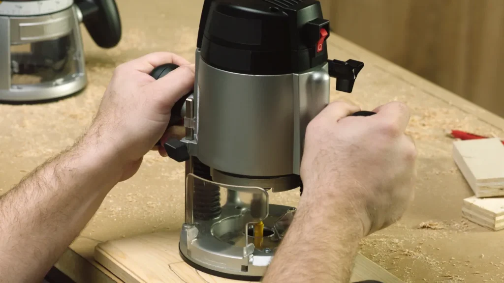 hand wood router